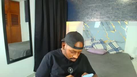 Snapshot of muller_asher chatting on 30, 11, 2025 Muller Asher online show from 30, 11, 2025