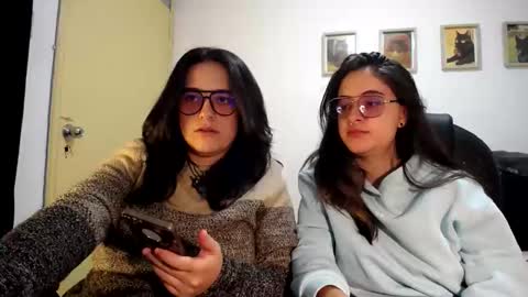 Snapshot of multiorgasmic_6 chatting on 4, 10, 2025 Dani and Alex online show from 4, 10, 2025