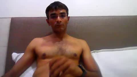 Snapshot of mumbaimonster8inch chatting on 3, 7, 2026 rajesh engineer online show from 3, 7, 2026