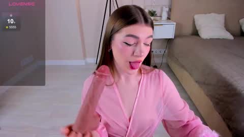 Snapshot of munaluna chatting on 3, 11, 2025 Luna online show from 3, 11, 2025