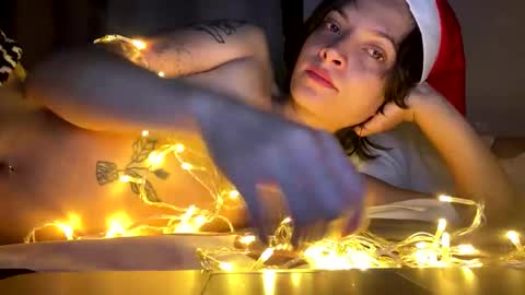 Snapshot of munchi_ chatting on 18, 12, 2024   online show from 18, 12, 2024