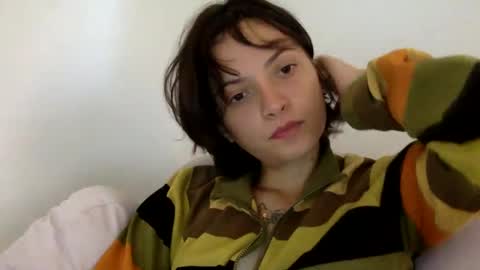 Snapshot of munchi_ chatting on 20, 1, 2025   online show from 20, 1, 2025