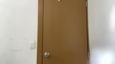 Snapshot of munchi_ chatting on 18, 10, 2025   online show from 18, 10, 2025