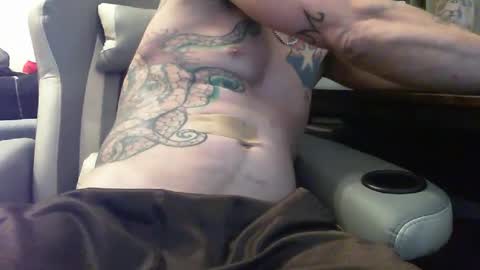 Snapshot of munchsomething chatting on 18, 9, 2025 munchsomething online show from 18, 9, 2025