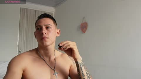 Snapshot of muscle_king_cum chatting on 25, 4, 2026 muscle_king_cum online show from 25, 4, 2026