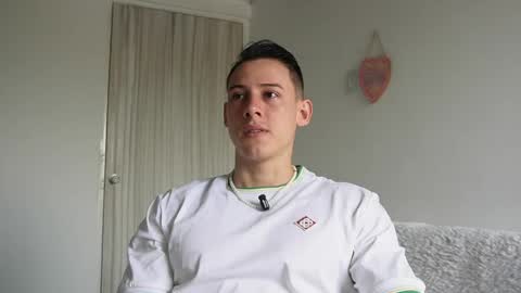 Snapshot of muscle_king_cum chatting on 18, 5, 2026 muscle_king_cum online show from 18, 5, 2026