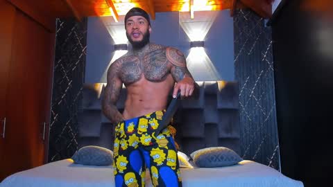 Snapshot of muscle_man19 chatting on 5, 12, 2024 Nick online show from 5, 12, 2024