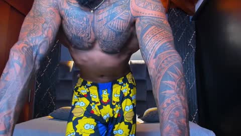 Snapshot of muscle_man19 chatting on 10, 12, 2024 Nick online show from 10, 12, 2024