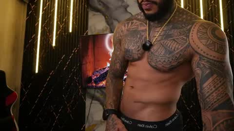 Snapshot of muscle_man19 chatting on 23, 5, 2026 Nick online show from 23, 5, 2026