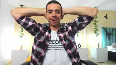 muscle scott online show from 25, 10, 2025