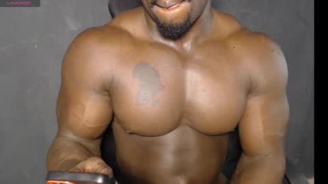 musclegod23 online show from 6, 12, 2024