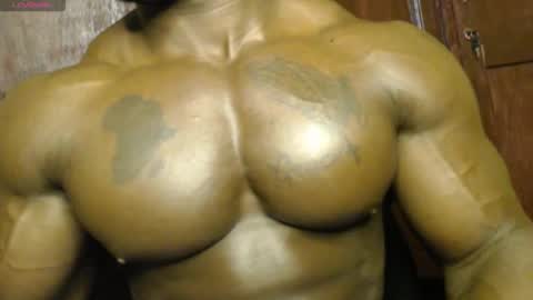 musclegod23 online show from 20, 9, 2025
