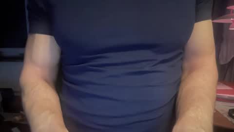 Snapshot of musclehair3 chatting on 11, 2, 2025 musclehair3 online show from 11, 2, 2025
