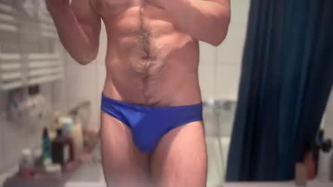 Snapshot of musclehair3 chatting on 20, 2, 2025 musclehair3 online show from 20, 2, 2025