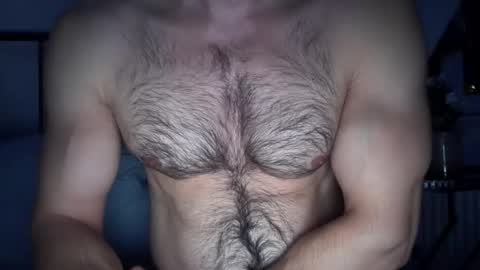 Snapshot of musclehair3 chatting on 19, 9, 2025 musclehair3 online show from 19, 9, 2025