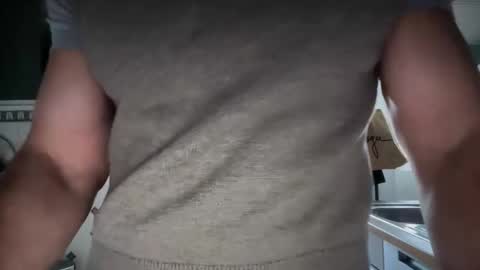 musclehair3 online show from 9, 11, 2025