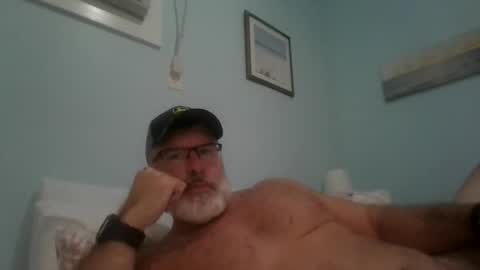Snapshot of musclemeat41 chatting on 13, 10, 2025 musclemeat41 online show from 13, 10, 2025