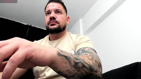 MuscleMonster31 online show from 16, 10, 2025