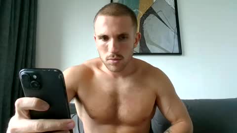 muscleshow00 online show from 8, 7, 2026