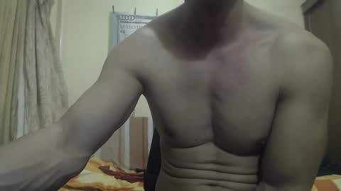 Snapshot of musculargod chatting on 4, 12, 2024 SexyMuscled online show from 4, 12, 2024