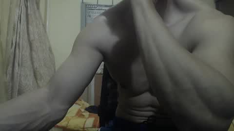 Snapshot of musculargod chatting on 29, 12, 2024 SexyMuscled online show from 29, 12, 2024
