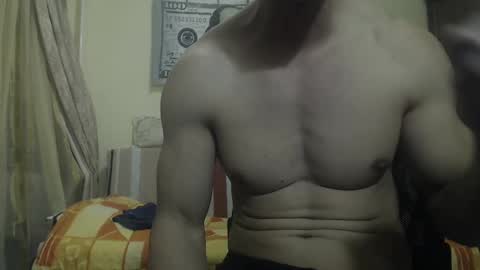 Snapshot of musculargod chatting on 16, 1, 2025 SexyMuscled online show from 16, 1, 2025