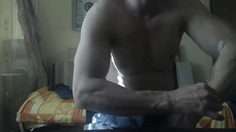 Snapshot of musculargod chatting on 23, 1, 2025 SexyMuscled online show from 23, 1, 2025