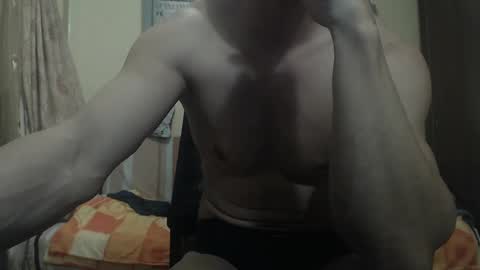 Snapshot of musculargod chatting on 3, 2, 2025 SexyMuscled online show from 3, 2, 2025