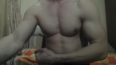 Snapshot of musculargod chatting on 4, 2, 2025 SexyMuscled online show from 4, 2, 2025