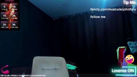Snapshot of muscularjohnforu chatting on 3, 11, 2025 click icon for peach  online show from 3, 11, 2025