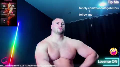 Snapshot of muscularjohnforu chatting on 11, 11, 2025 click icon for peach online show from 11, 11, 2025