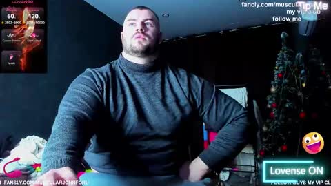Snapshot of muscularjohnforu chatting on 17, 1, 2026 click icon for peach online show from 17, 1, 2026