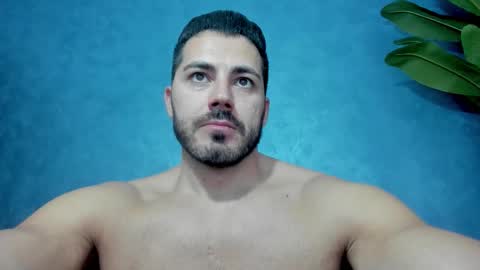 muscularmaster onlyfans online show from 12, 11, 2025