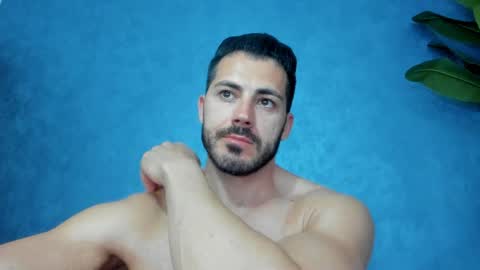 muscularmaster onlyfans online show from 20, 4, 2026