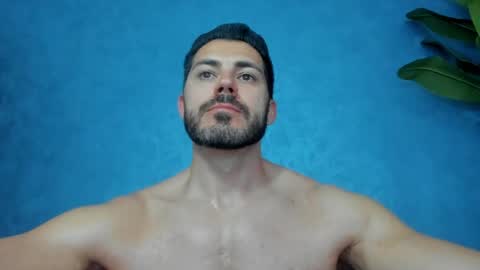 Snapshot of muscularmaster chatting on 29, 4, 2026 muscularmaster onlyfans online show from 29, 4, 2026
