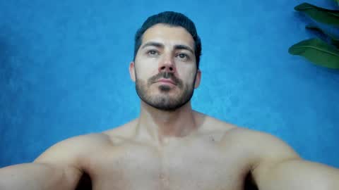 Snapshot of muscularmaster chatting on 4, 5, 2026 muscularmaster onlyfans online show from 4, 5, 2026