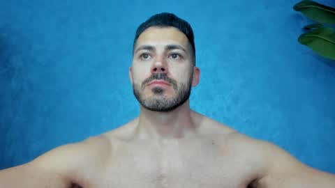 Snapshot of muscularmaster chatting on 11, 5, 2026 muscularmaster onlyfans online show from 11, 5, 2026