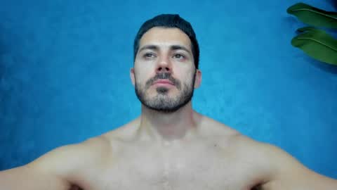 Snapshot of muscularmaster chatting on 27, 5, 2026 muscularmaster onlyfans online show from 27, 5, 2026