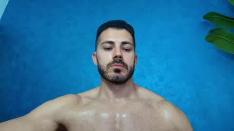 Snapshot of muscularmaster chatting on 8, 6, 2026 muscularmaster onlyfans online show from 8, 6, 2026