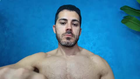 Snapshot of muscularmaster chatting on 18, 6, 2026 muscularmaster onlyfans online show from 18, 6, 2026