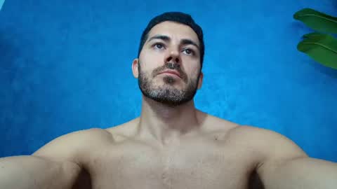 Snapshot of muscularmaster chatting on 20, 6, 2026 muscularmaster onlyfans online show from 20, 6, 2026