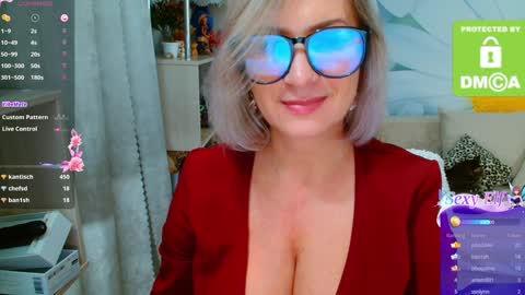 Snapshot of music_fairy chatting on 12, 1, 2025 Lana online show from 12, 1, 2025