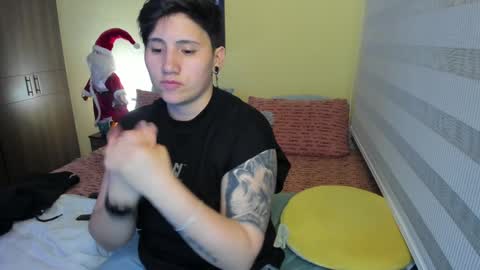 VALENTINA Luna  online show from 2, 1, 2025