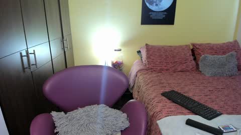 VALENTINA Luna  online show from 18, 1, 2025