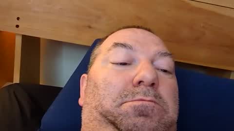 Snapshot of mutualmasturbatorman chatting on 17, 5, 2026 mutualmasturbatorman online show from 17, 5, 2026
