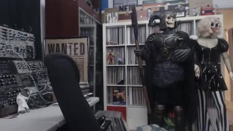 Snapshot of muziknerd chatting on 15, 11, 2025 Muziknerd online show from 15, 11, 2025