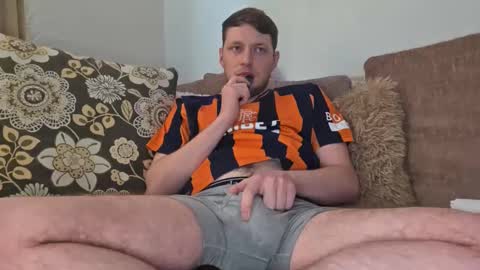 Snapshot of muzzy624406 chatting on 26, 10, 2025 Muzzy online show from 26, 10, 2025