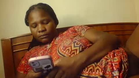 Snapshot of mwekas568403 chatting on 2, 11, 2025 mwekas568403 online show from 2, 11, 2025