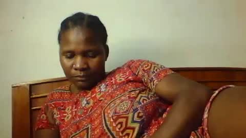 Snapshot of mwekas568403 chatting on 17, 11, 2025 mwekas568403 online show from 17, 11, 2025