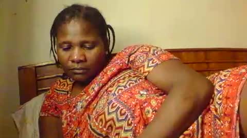 Snapshot of mwekas568403 chatting on 23, 11, 2025 mwekas568403 online show from 23, 11, 2025